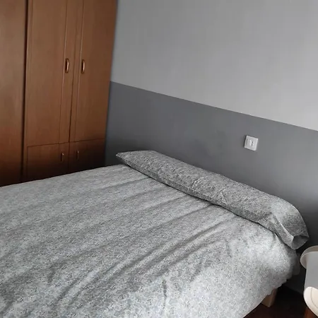 Centro De A Seis Minutos De La Playa Appartement *
